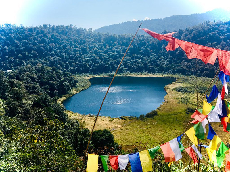bg-lake-omtare